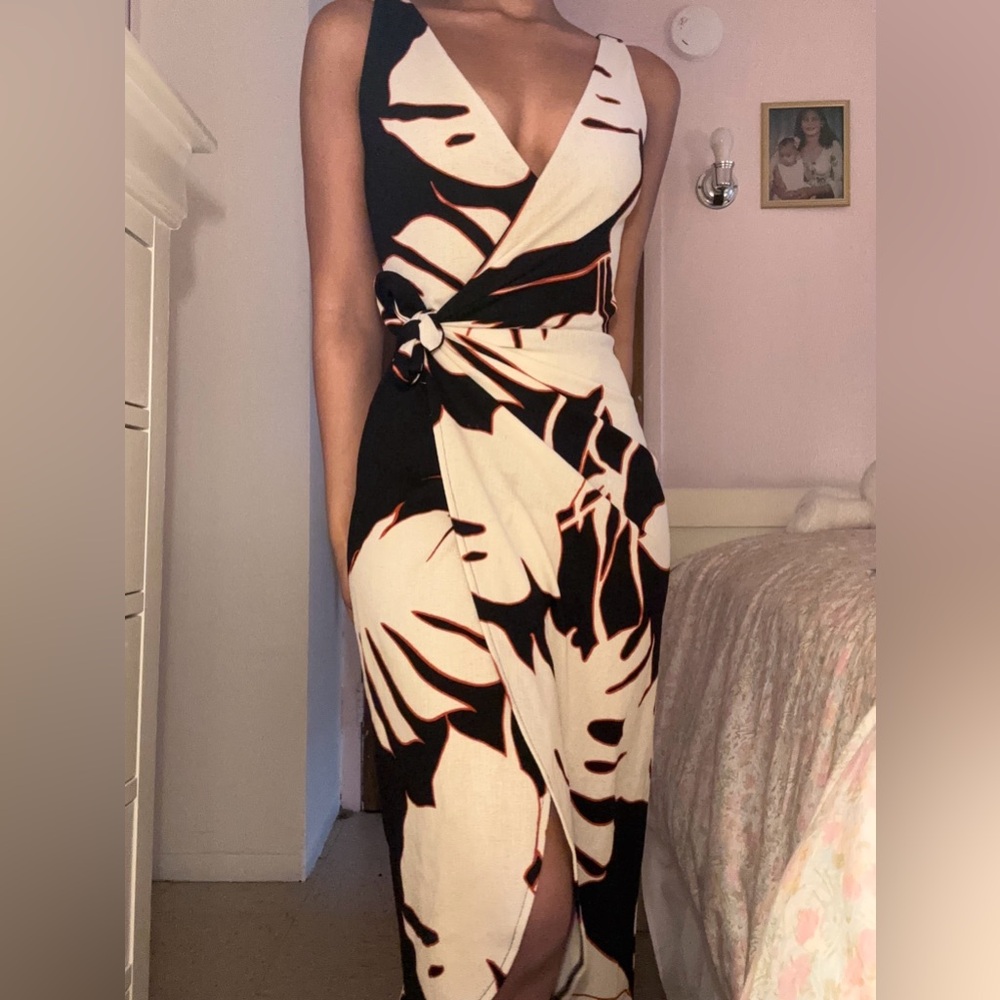 H&M V neck wrap dress